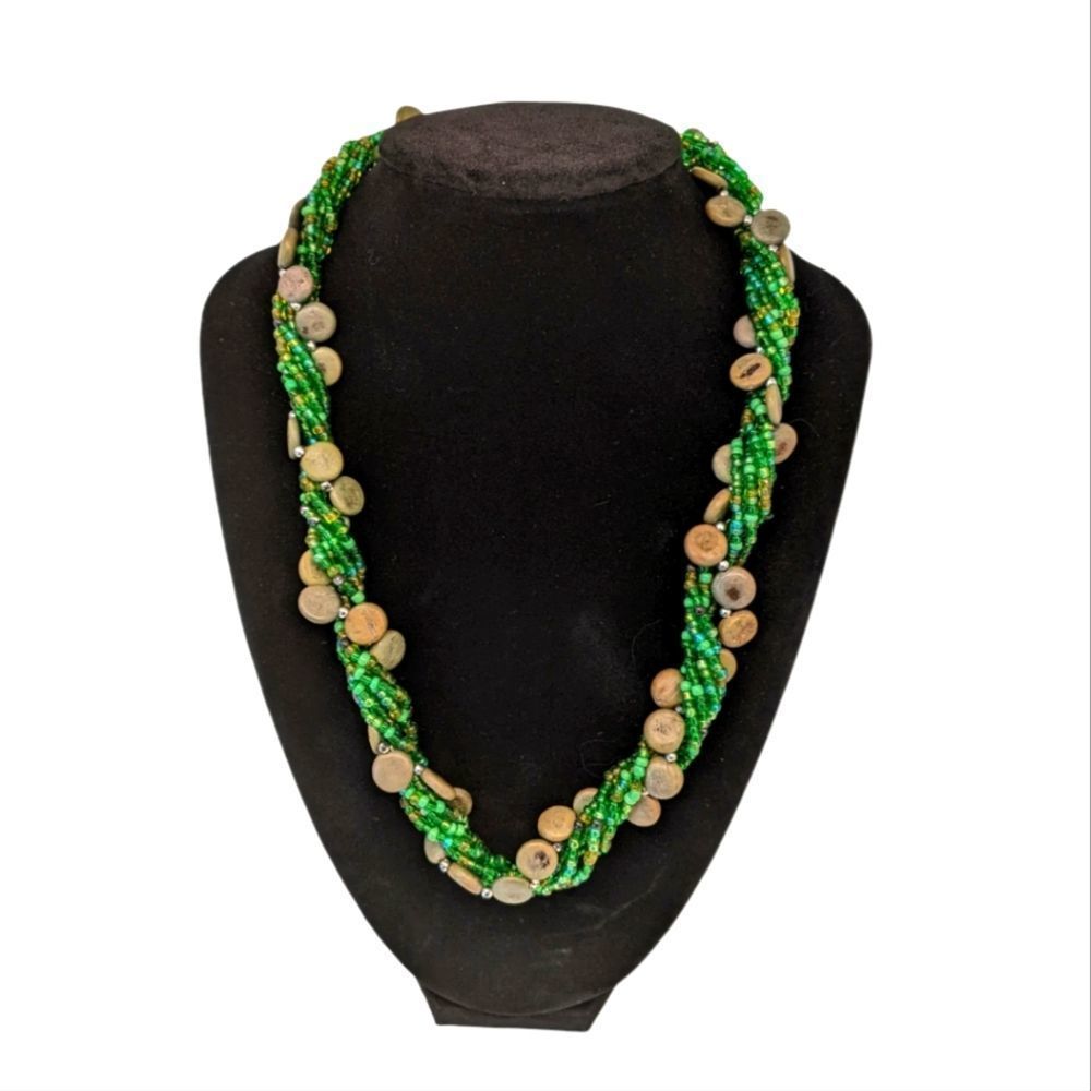 3/$20 Green Beaded Woman's Necklace